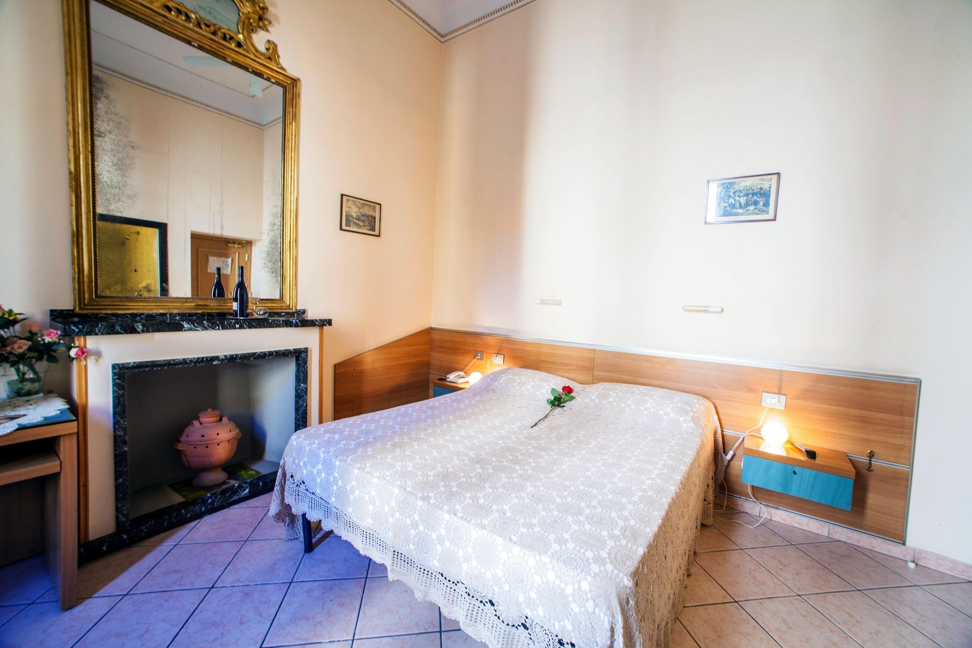 Hotel Villa Il Castagno Firenze Bagian luar foto