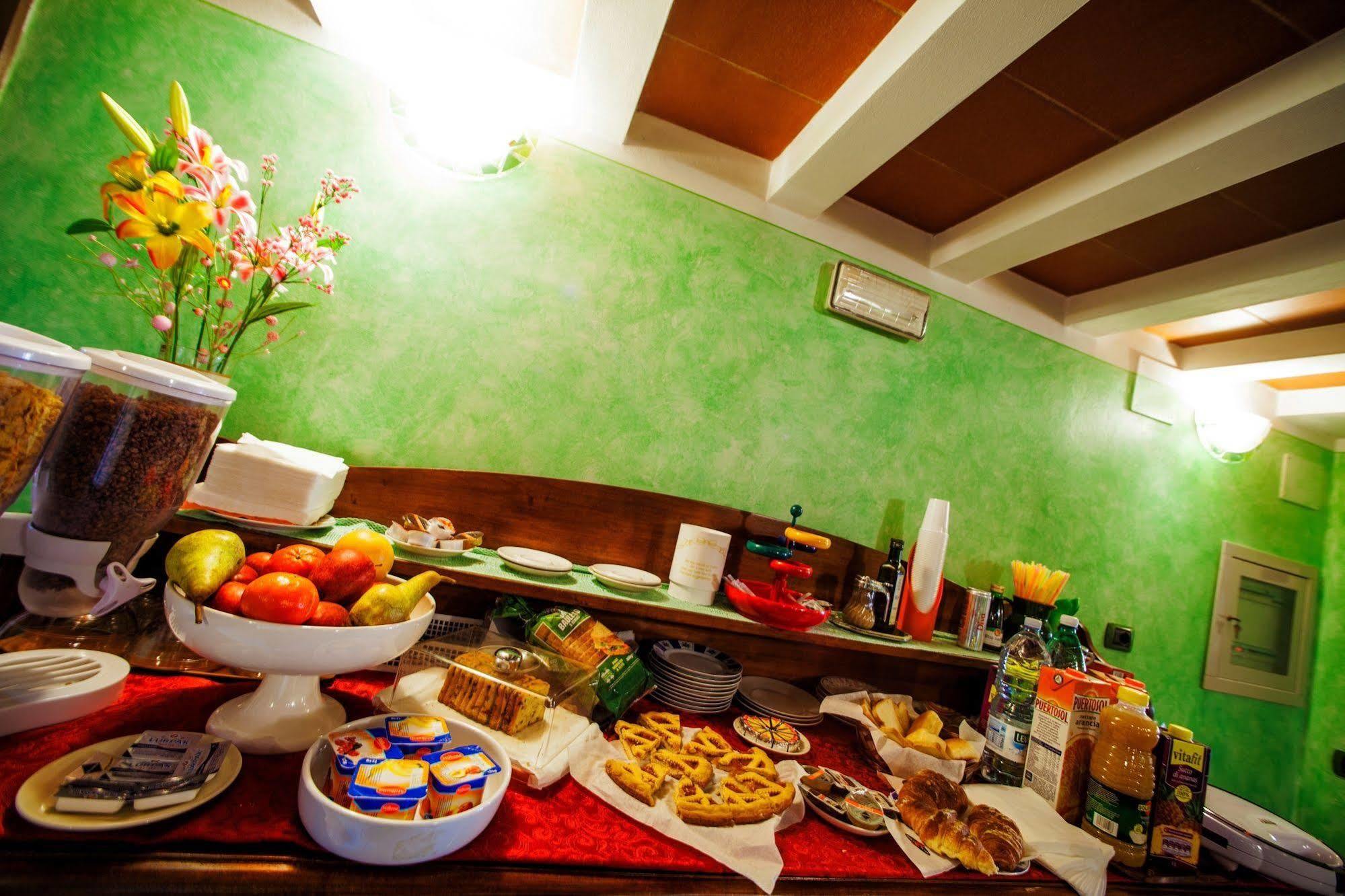 Hotel Villa Il Castagno Firenze Bagian luar foto